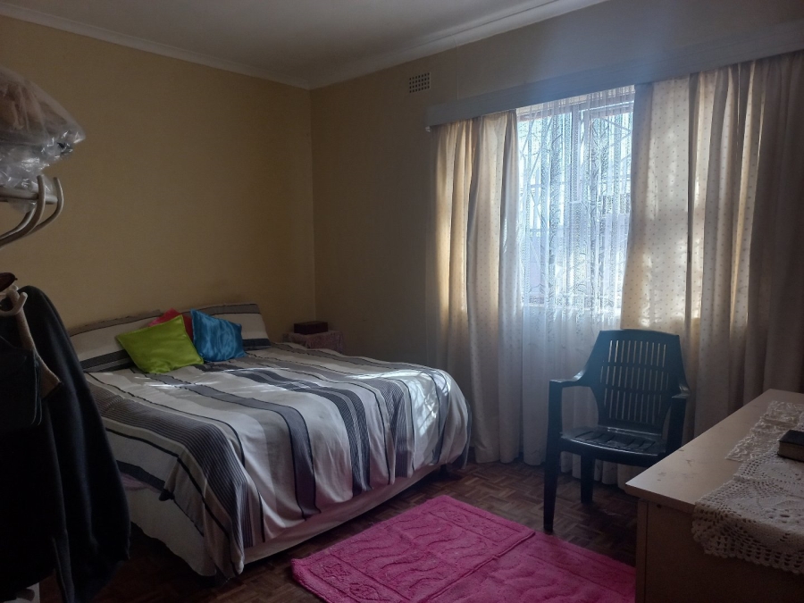 3 Bedroom Property for Sale in Charlesville Western Cape